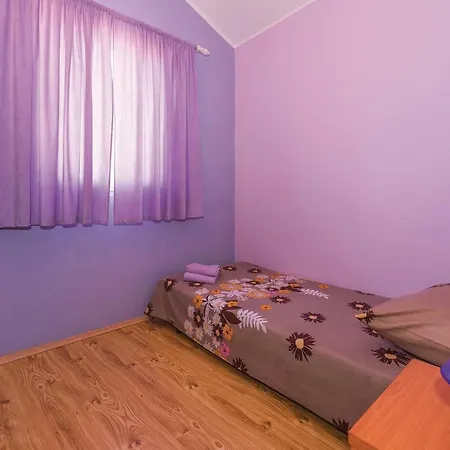 Four-bedroom Holiday In Feriehus Bilice
